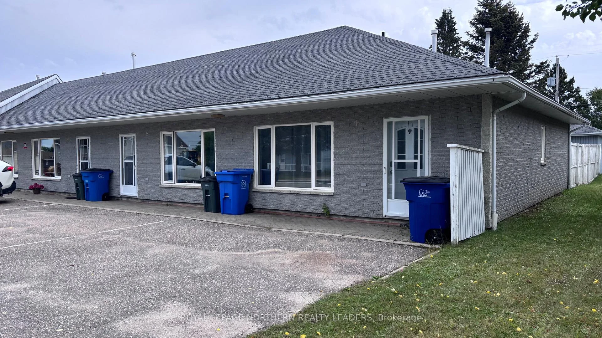 Photo 22 of 364 Eleventh Avenue, Cochrane — HOMEH
