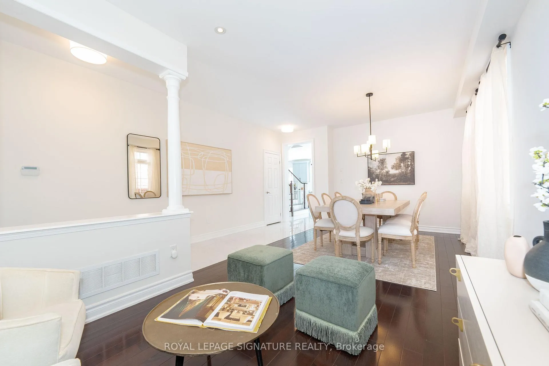 Photo 4 of 2355 Pilgrim Square, Oshawa, Windfields — HOMEH