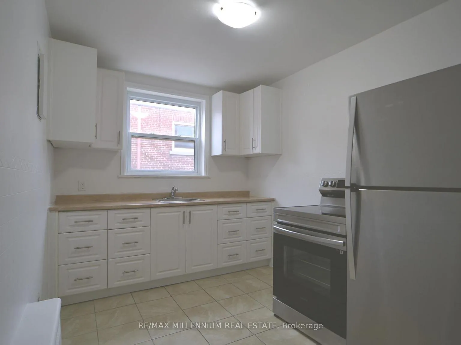 Photo 2 of Unit 1, 141 Borden Avenue, Kitchener — HOMEH