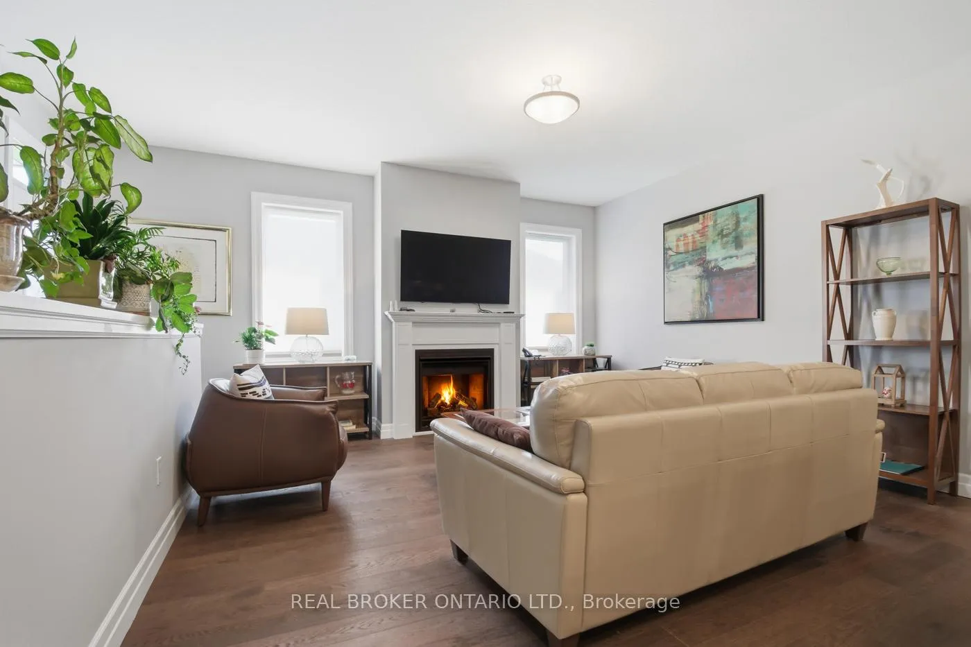 Photo 13 of 18 Borden Trail, Welland, Prince Charles — HOMEH