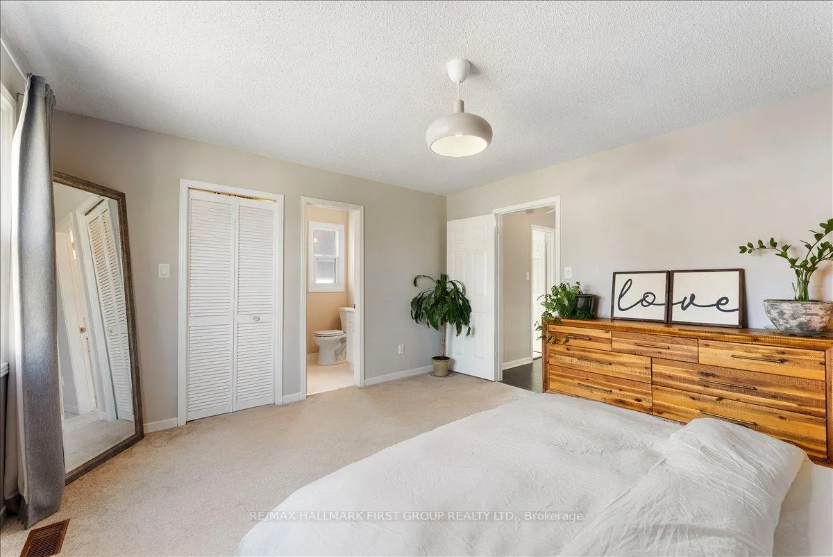 Photo 18 of 1231 Canborough Crescent, Pickering, Liverpool — HOMEH