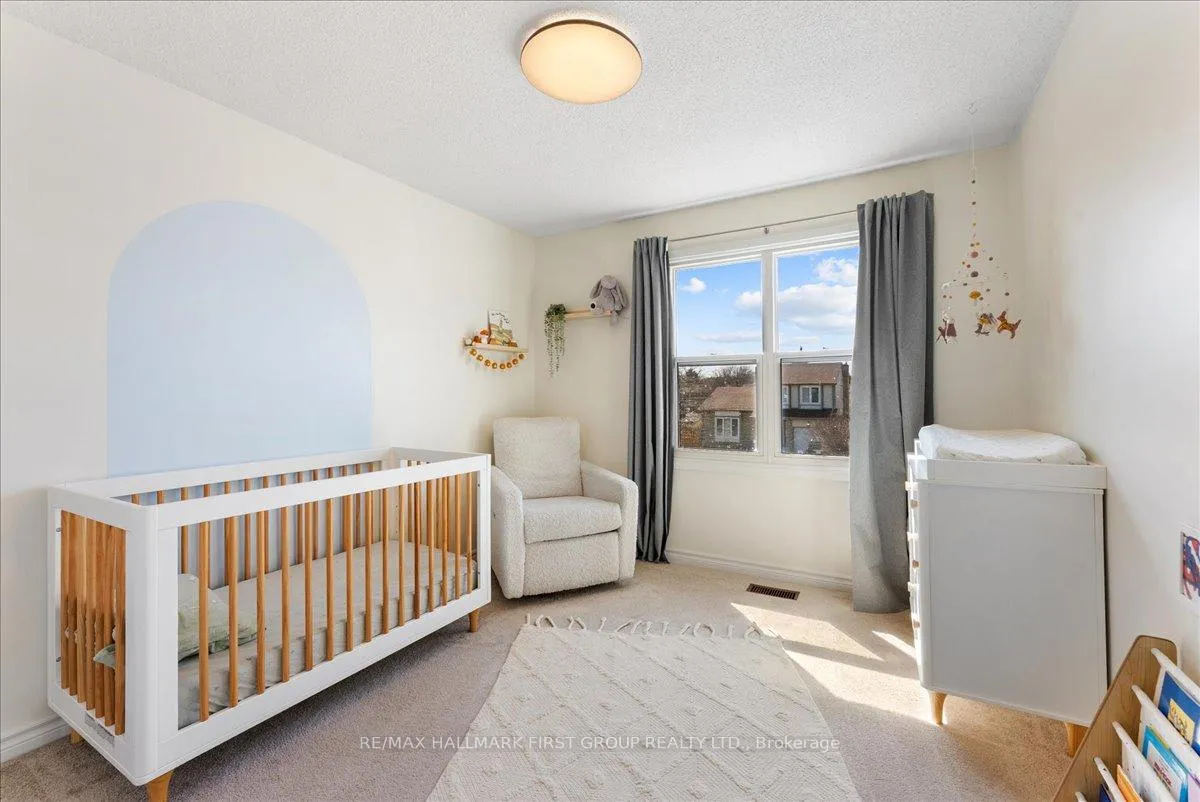 Photo 21 of 1231 Canborough Crescent, Pickering, Liverpool — HOMEH