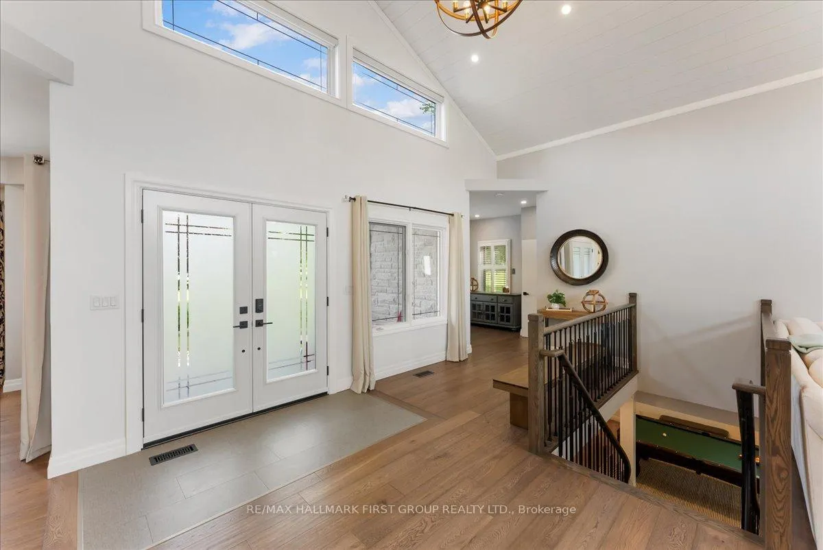 Photo 4 of 89 Hurd Street, Oshawa, Raglan — HOMEH