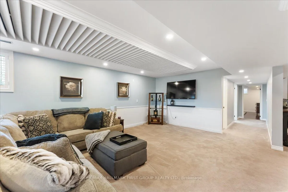 Photo 32 of 89 Hurd Street, Oshawa, Raglan — HOMEH