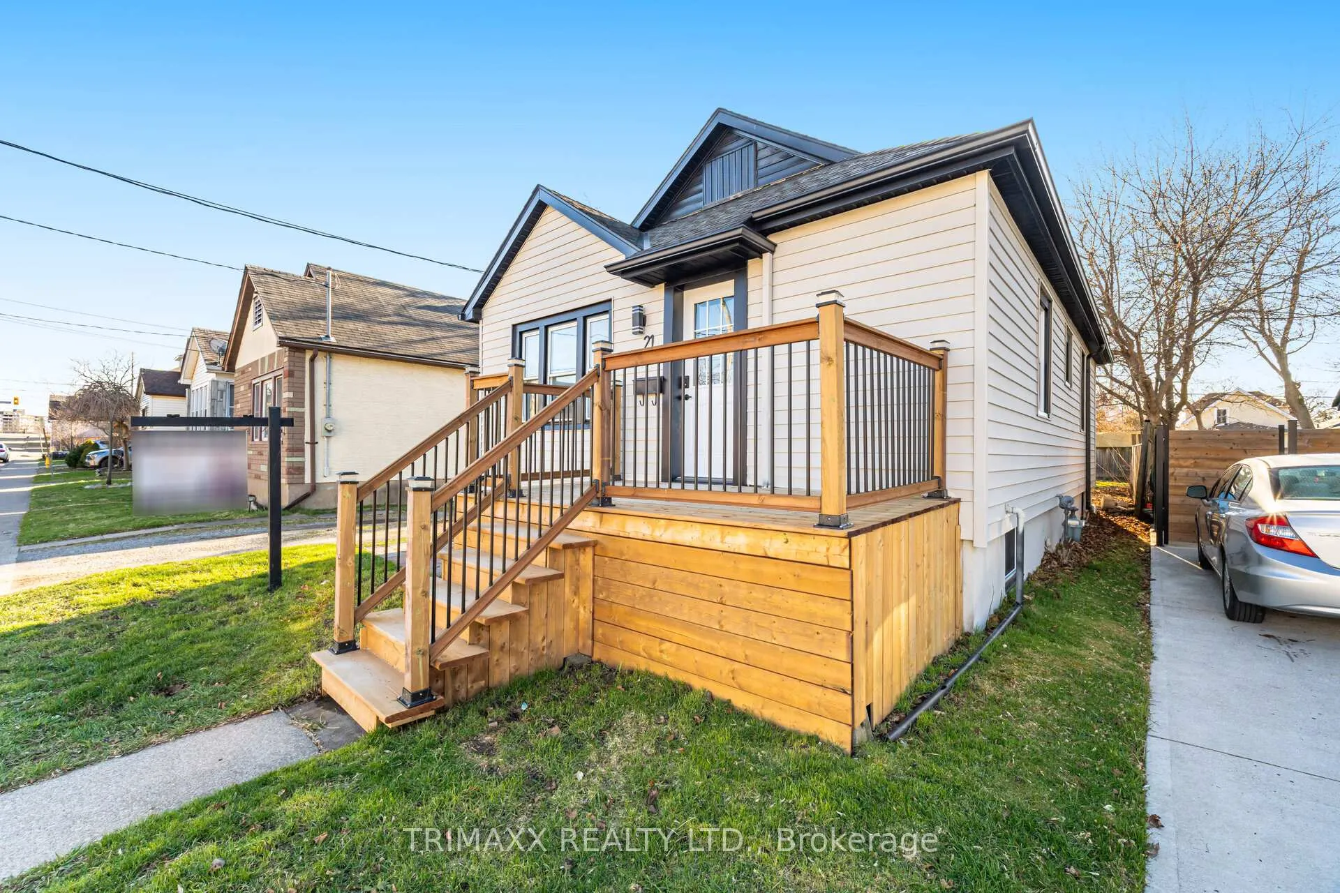 Photo 3 of 21 Prince Street, St. Catharines, E. Chester — HOMEH