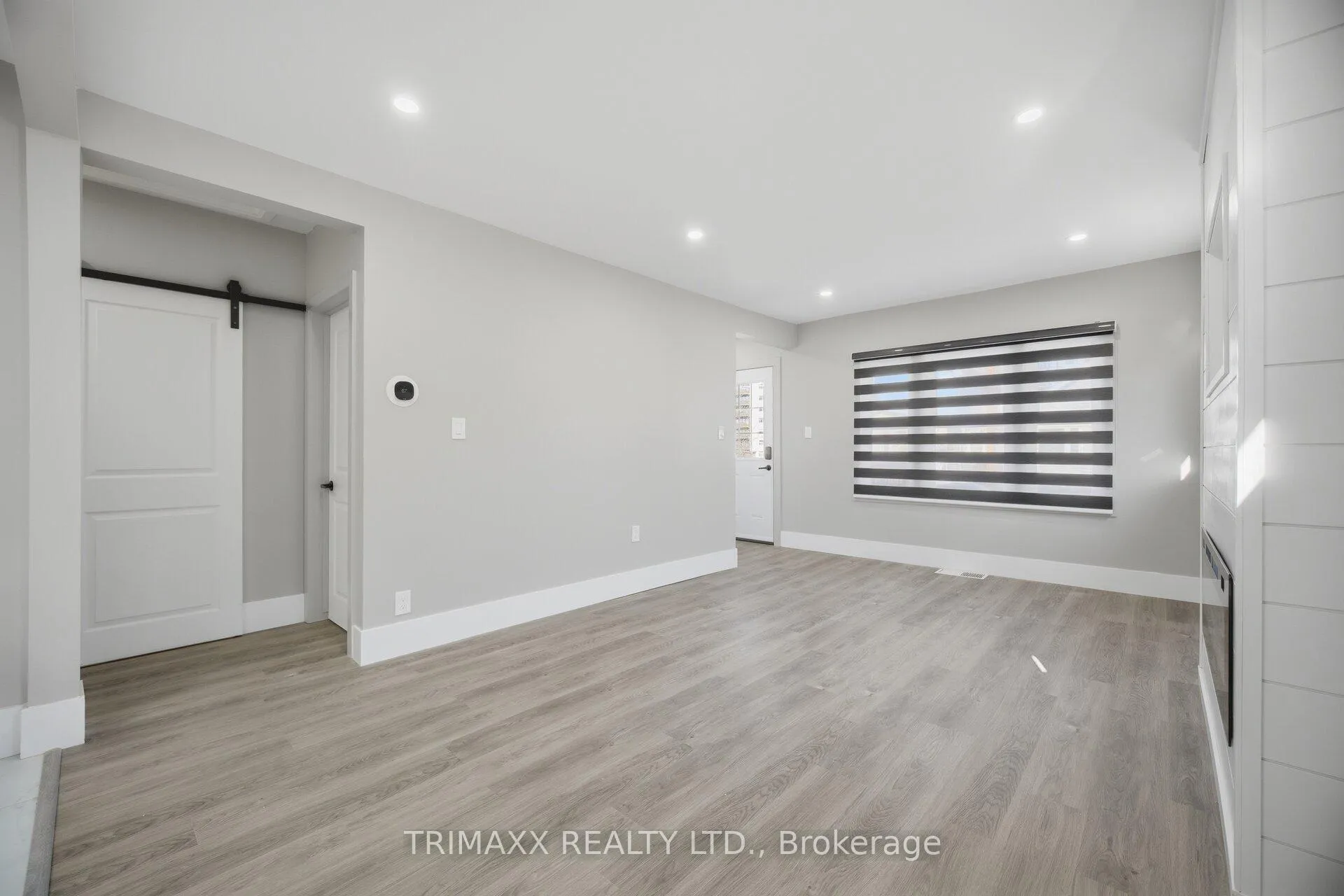 Photo 8 of 21 Prince Street, St. Catharines, E. Chester — HOMEH