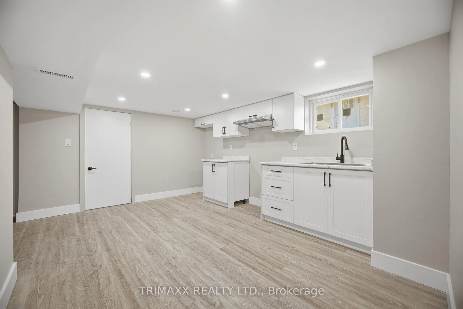 Photo 32 of 21 Prince Street, St. Catharines, E. Chester — HOMEH