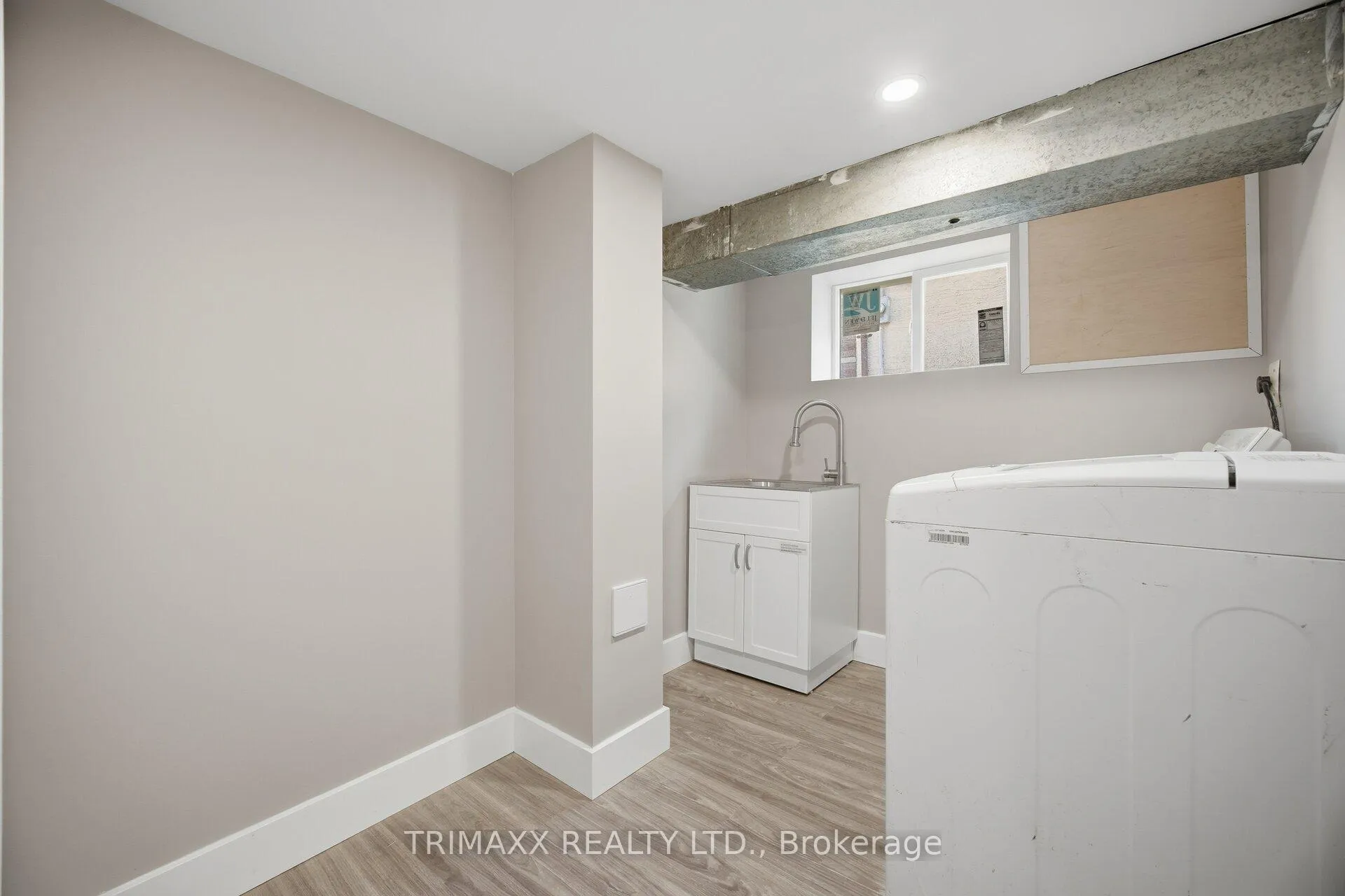 Photo 39 of 21 Prince Street, St. Catharines, E. Chester — HOMEH