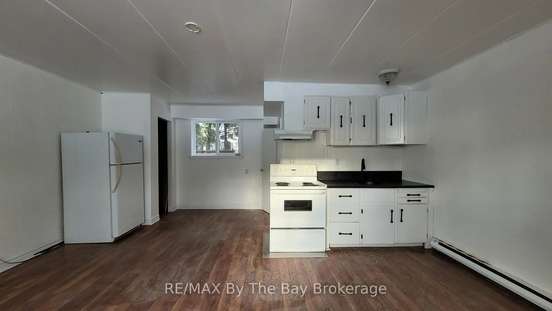 Photo 5 of Unit A08, 280 River Road E, Wasaga Beach — HOMEH