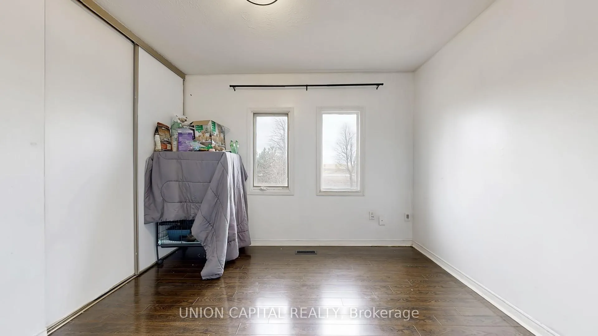 Photo 9 of 142 Wright Crescent, Ajax, Central — HOMEH