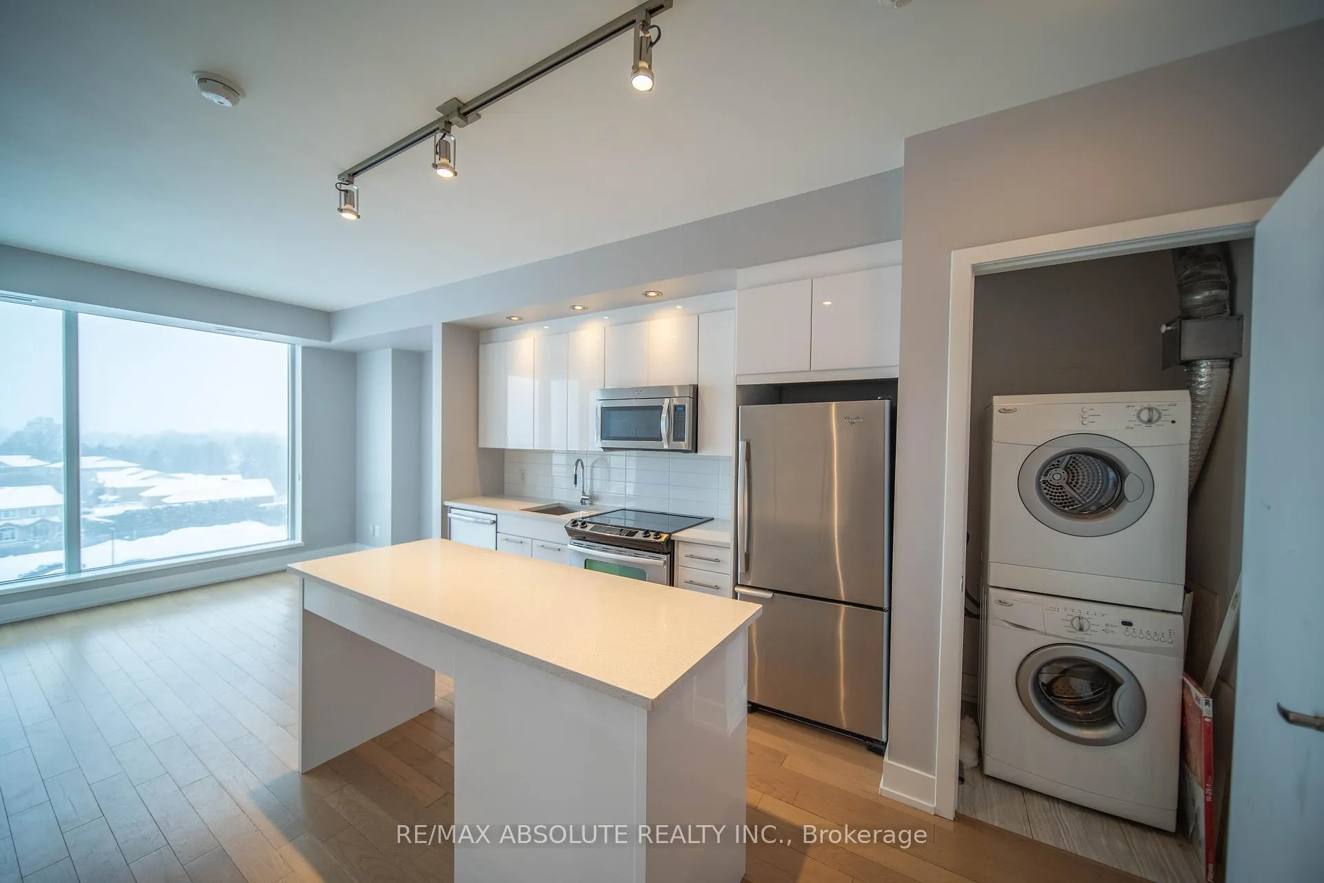 Photo 6 of Unit 607, 360 Patricia Avenue, Ottawa, Westboro South — HOMEH