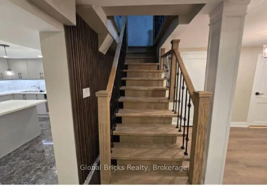 Photo 8 of 53 Lane Crescent, Belleville, Belleville Ward — HOMEH