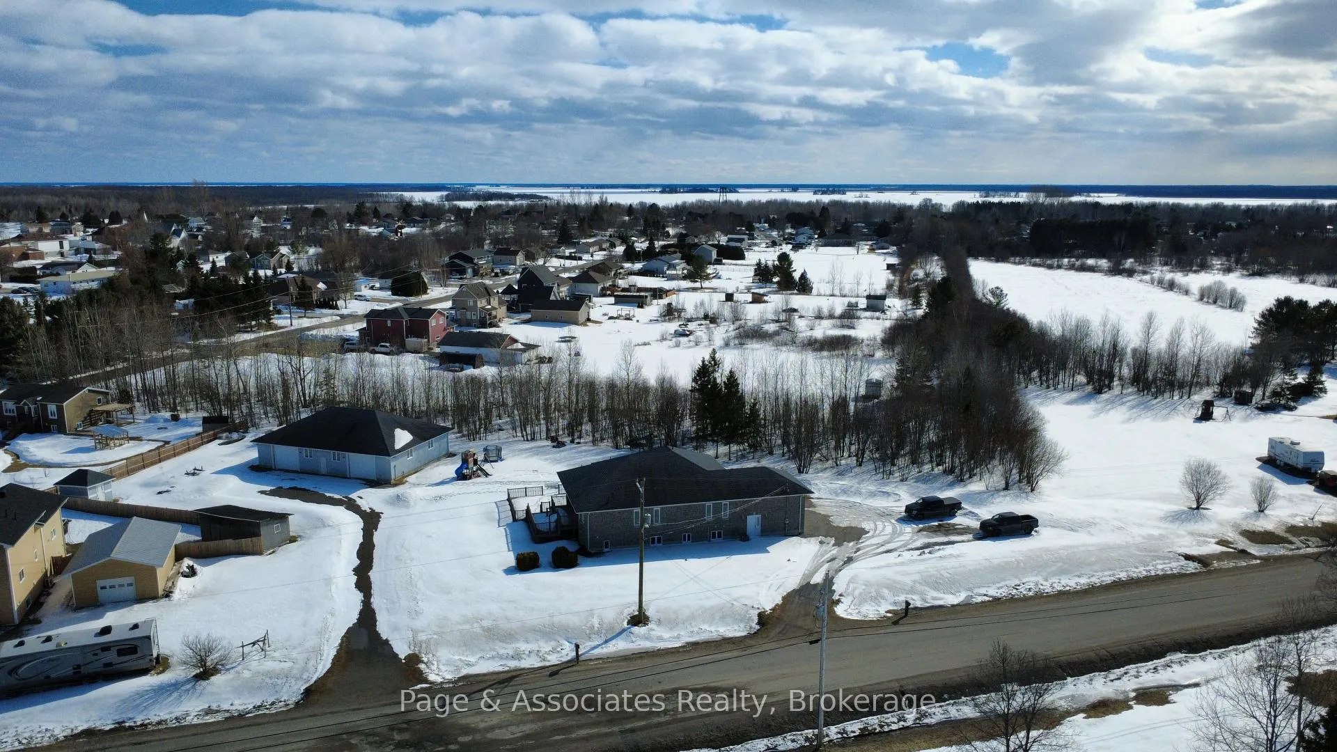 Photo 2 of 976 Levac Road, West Nipissing, Cache Bay — HOMEH