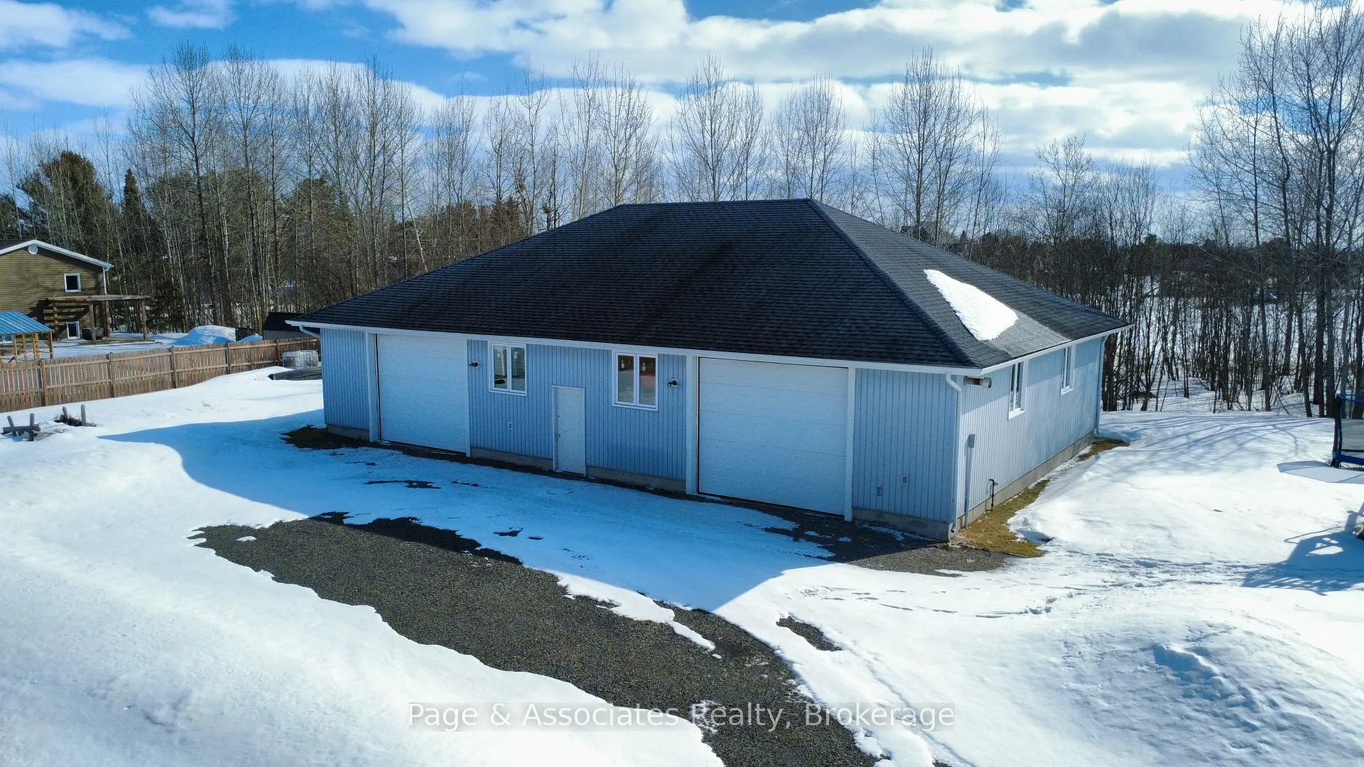 Photo 3 of 976 Levac Road, West Nipissing, Cache Bay — HOMEH