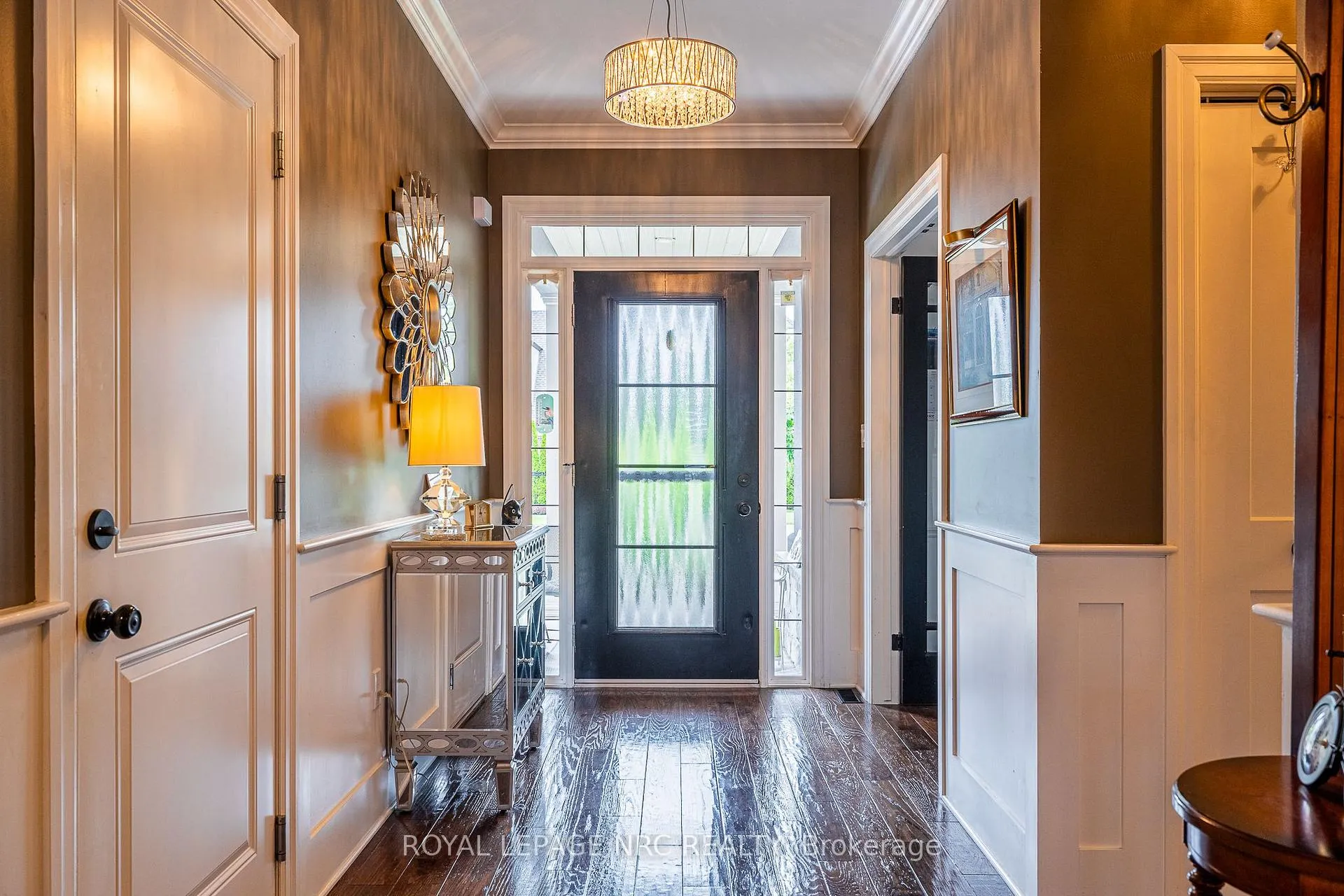 Photo 5 of 1534 Haist Street, Pelham, Fonthill — HOMEH