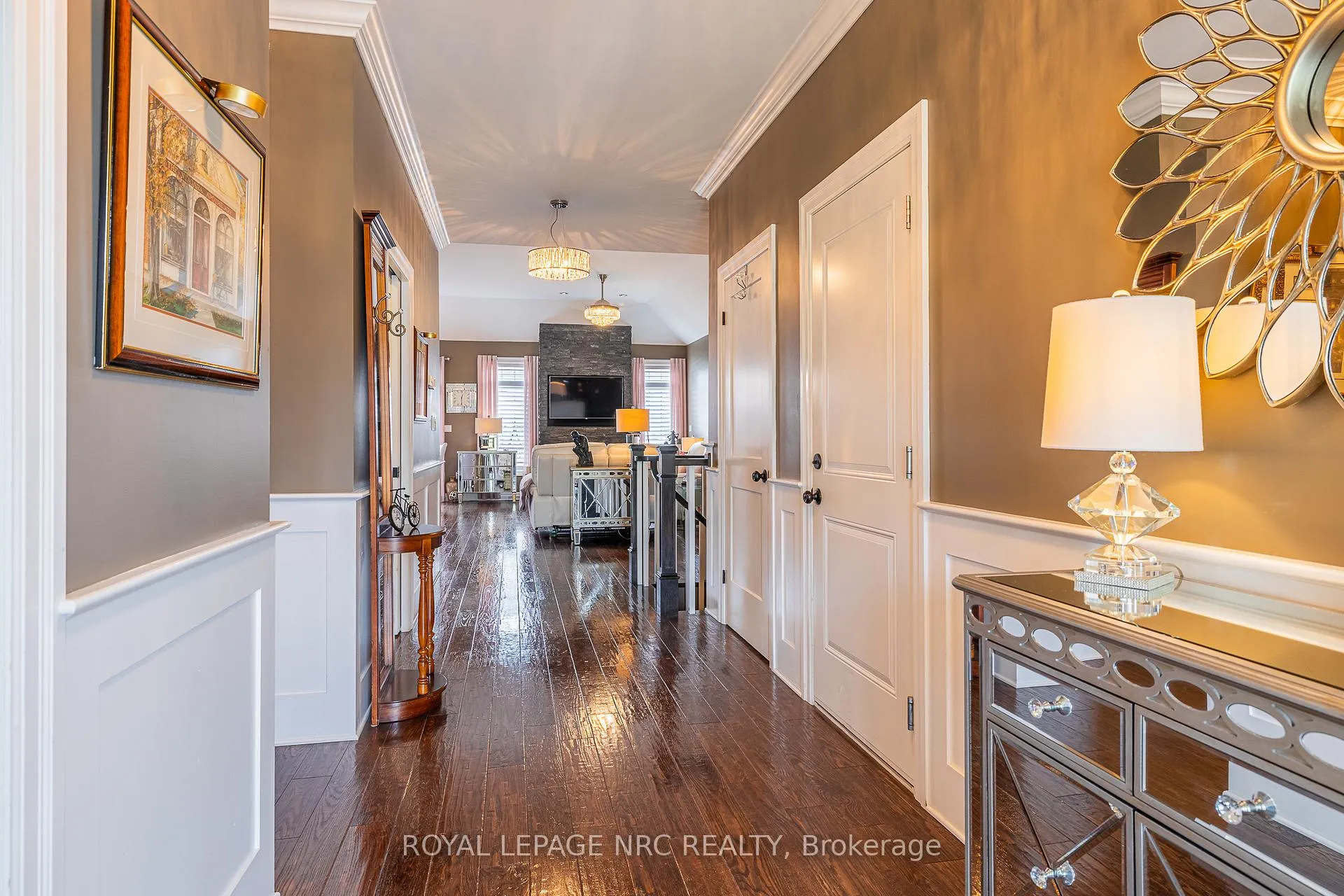 Photo 6 of 1534 Haist Street, Pelham, Fonthill — HOMEH
