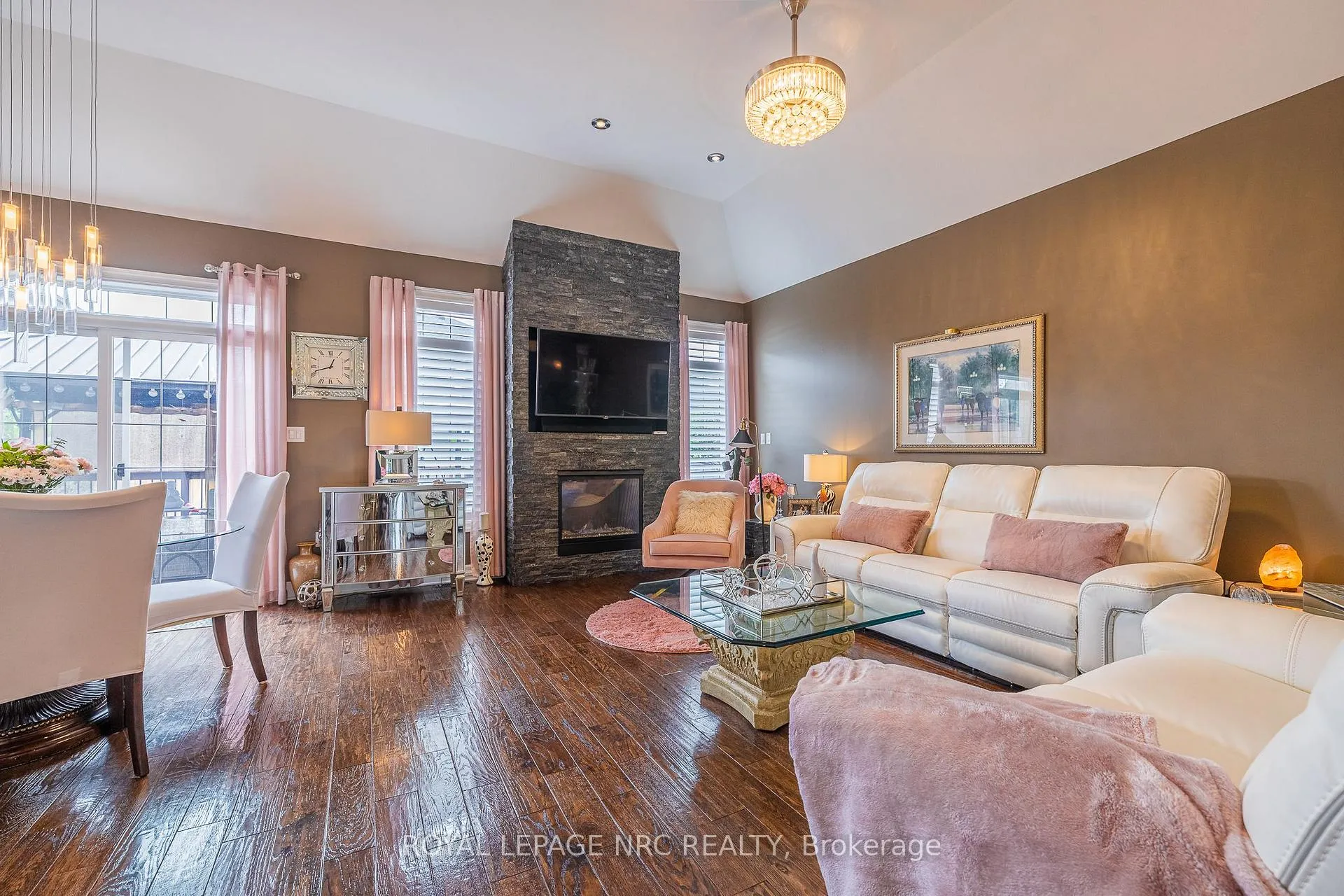 Photo 22 of 1534 Haist Street, Pelham, Fonthill — HOMEH