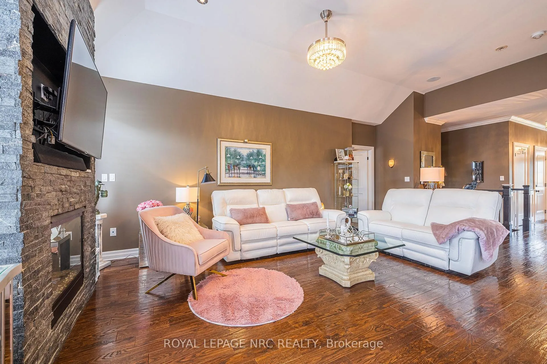 Photo 23 of 1534 Haist Street, Pelham, Fonthill — HOMEH