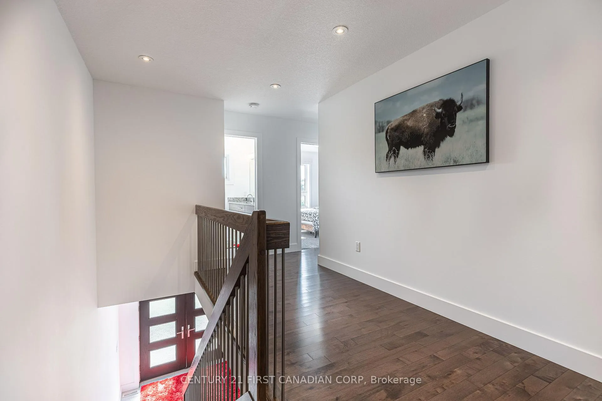 Photo 15 of 962 Moy Crescent, London, North E — HOMEH