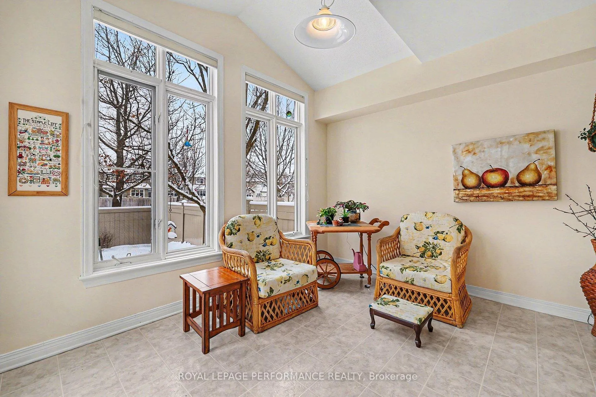 Photo 14 of 214 Windhurst Drive, Ottawa, Barrhaven East — HOMEH