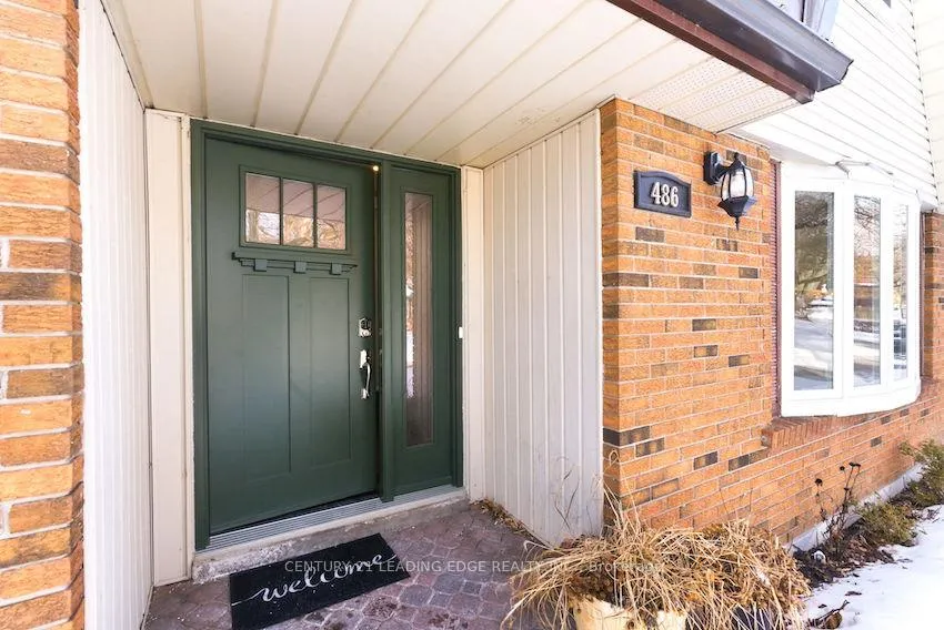 Photo 4 of 486 Crestwood Drive, Oshawa, O'Neill — HOMEH