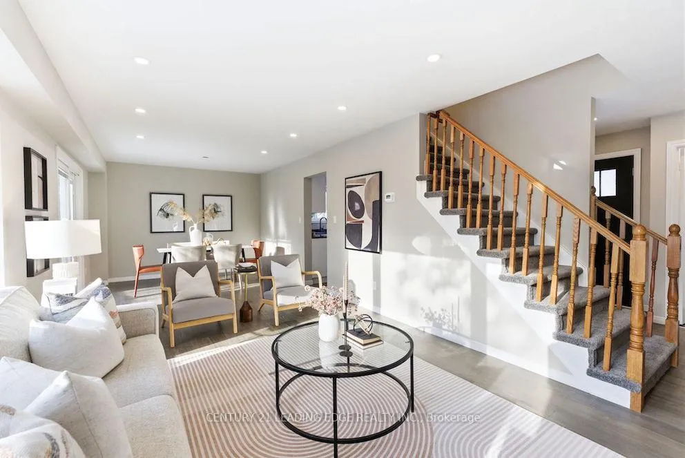 Photo 12 of 486 Crestwood Drive, Oshawa, O'Neill — HOMEH