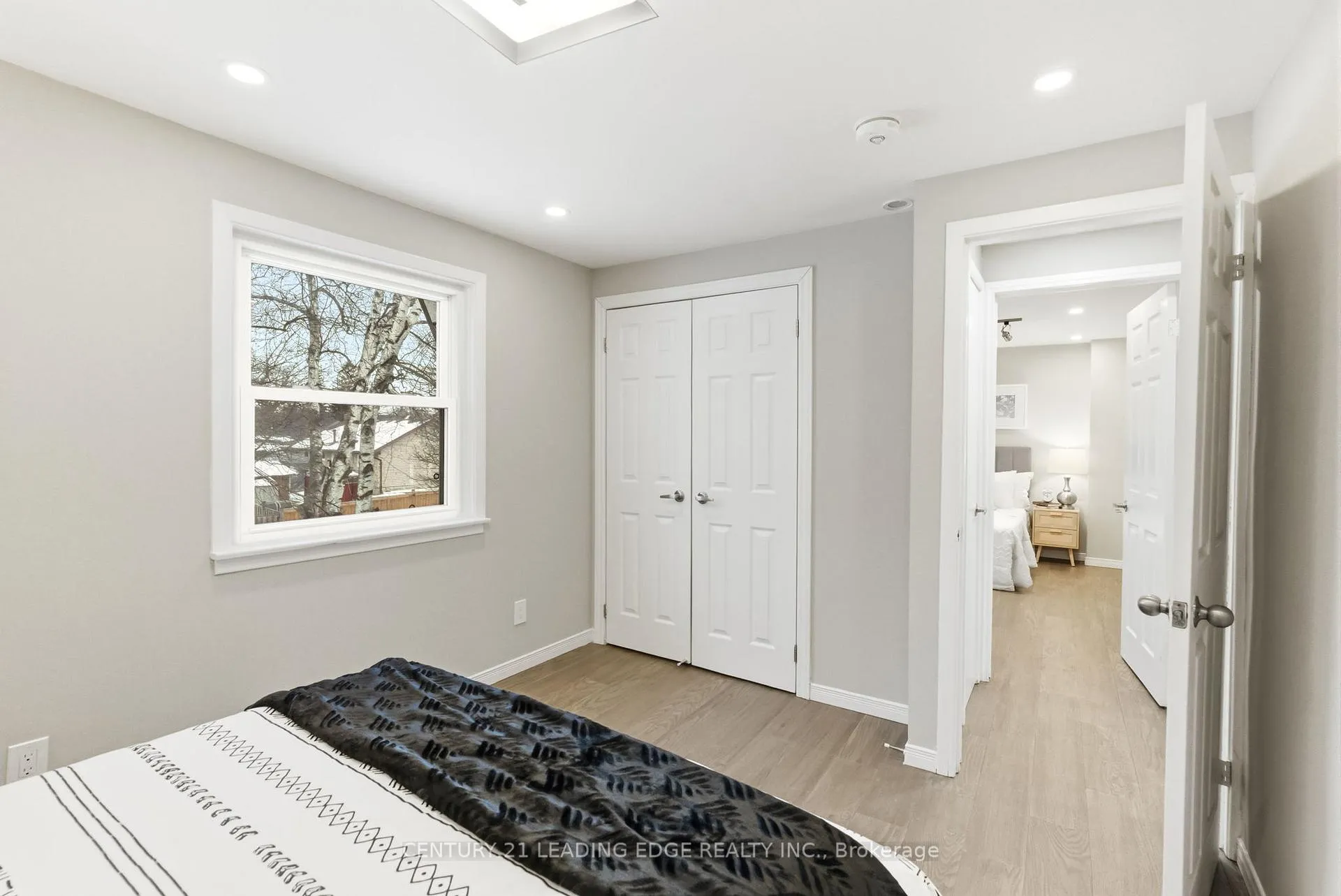Photo 27 of 486 Crestwood Drive, Oshawa, O'Neill — HOMEH