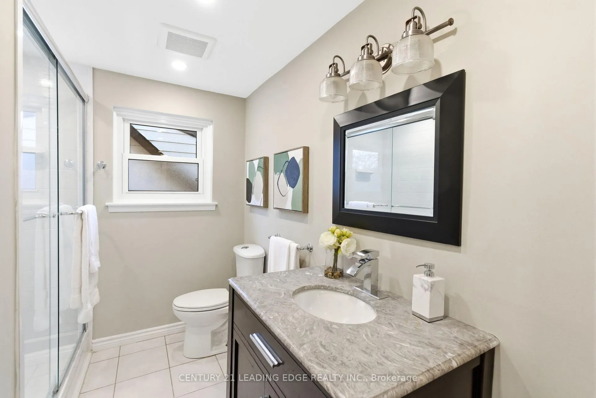 Photo 28 of 486 Crestwood Drive, Oshawa, O'Neill — HOMEH