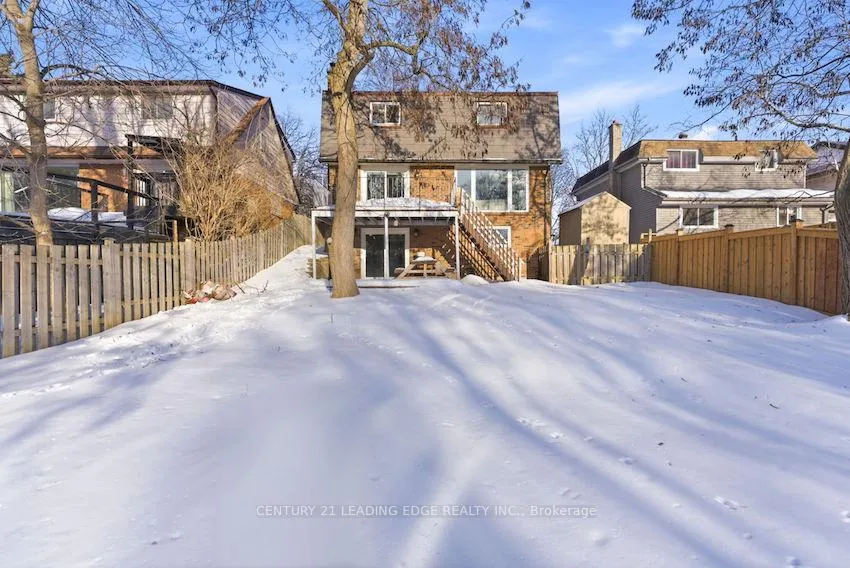 Photo 44 of 486 Crestwood Drive, Oshawa, O'Neill — HOMEH