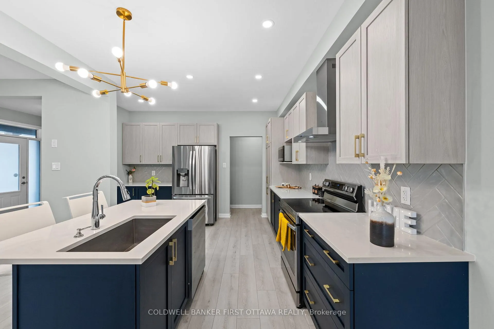Photo 11 of 796 Cappamore Drive, Ottawa, Barrhaven - Half Moon Bay — HOMEH