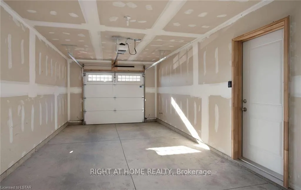 Photo 22 of Unit 62, 3025 Singleton Avenue, London, South W — HOMEH