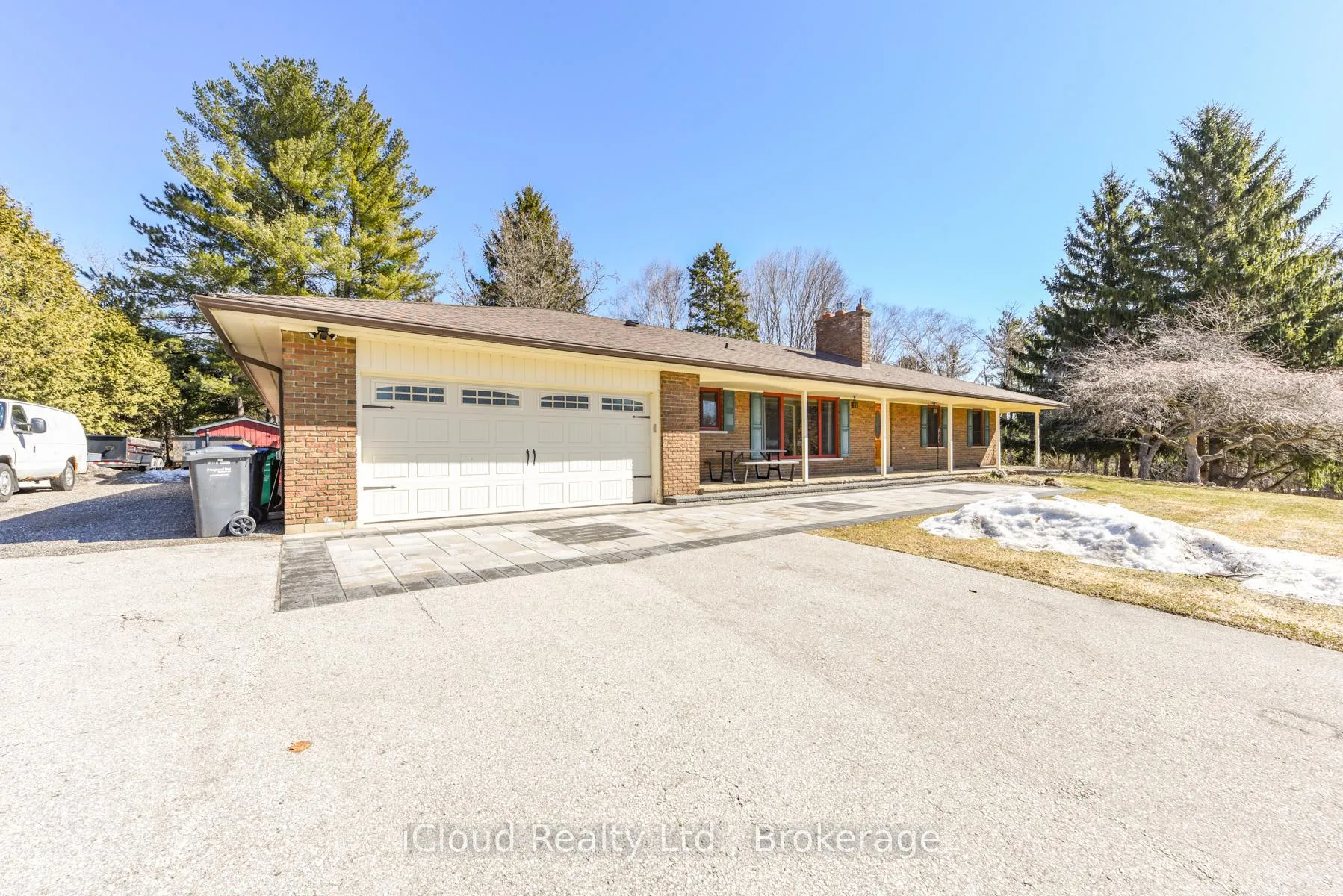 Photo 3 of 3 Cedar Drive, Caledon, Caledon Village — HOMEH