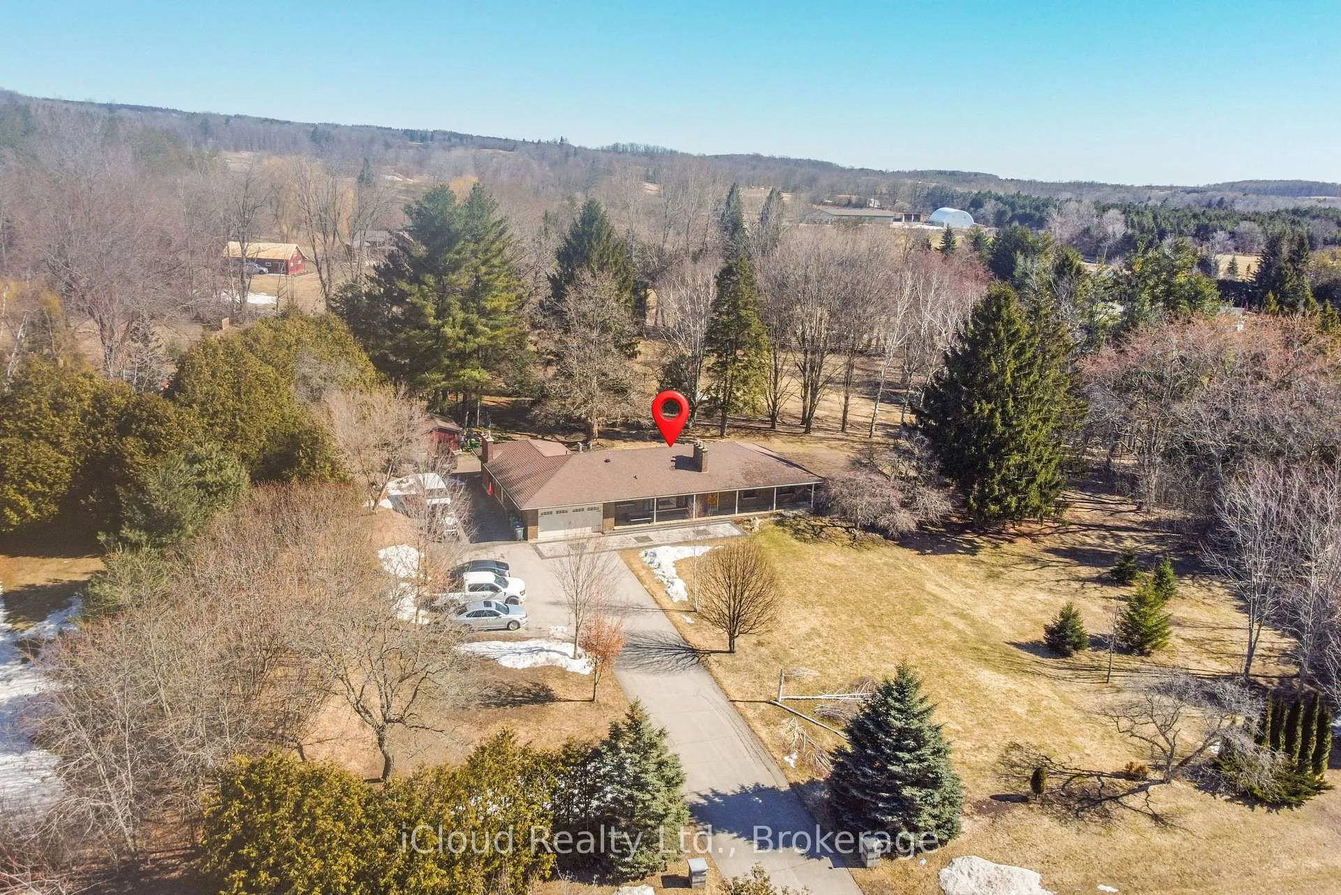 Photo 4 of 3 Cedar Drive, Caledon, Caledon Village — HOMEH
