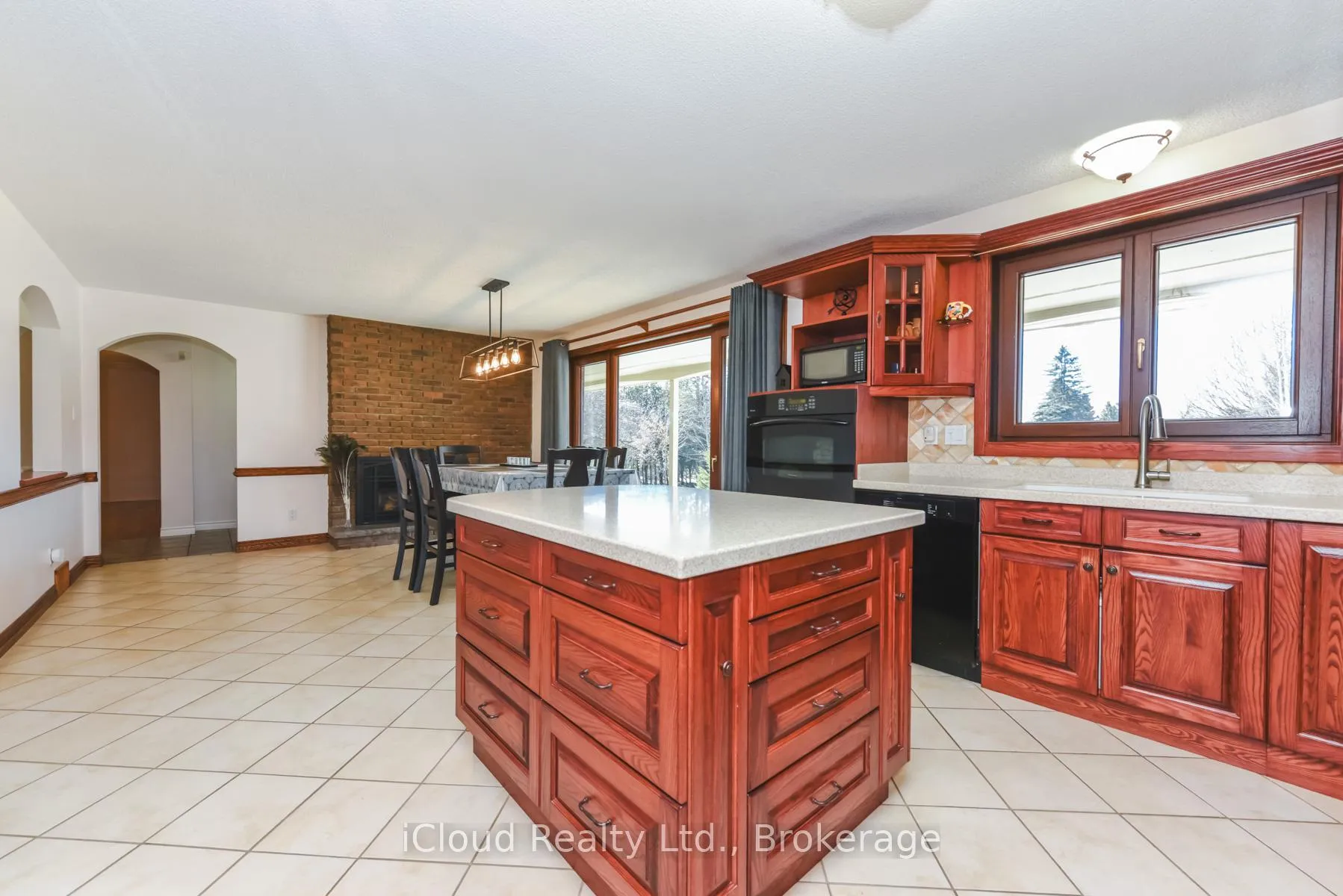 Photo 20 of 3 Cedar Drive, Caledon, Caledon Village — HOMEH