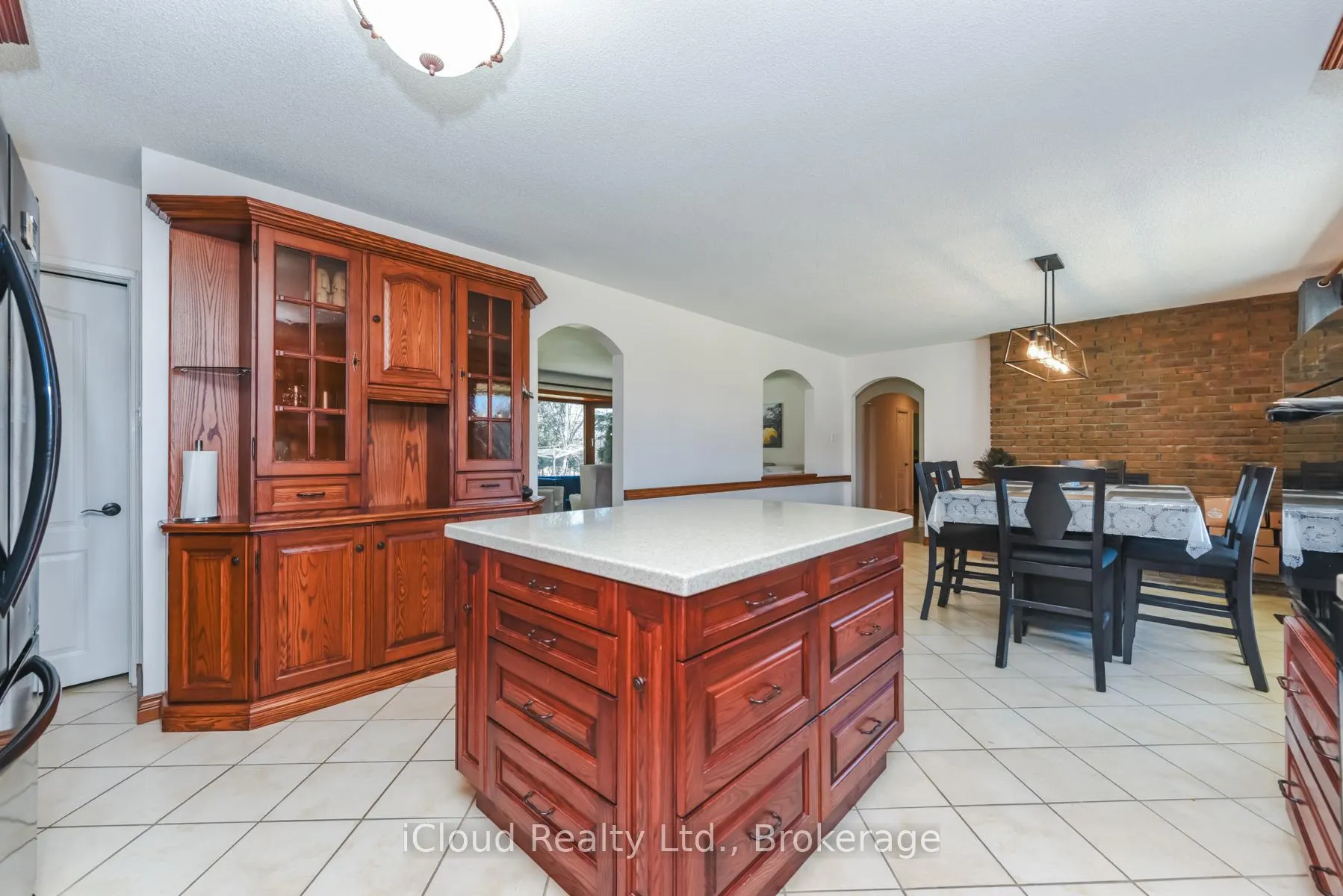 Photo 21 of 3 Cedar Drive, Caledon, Caledon Village — HOMEH