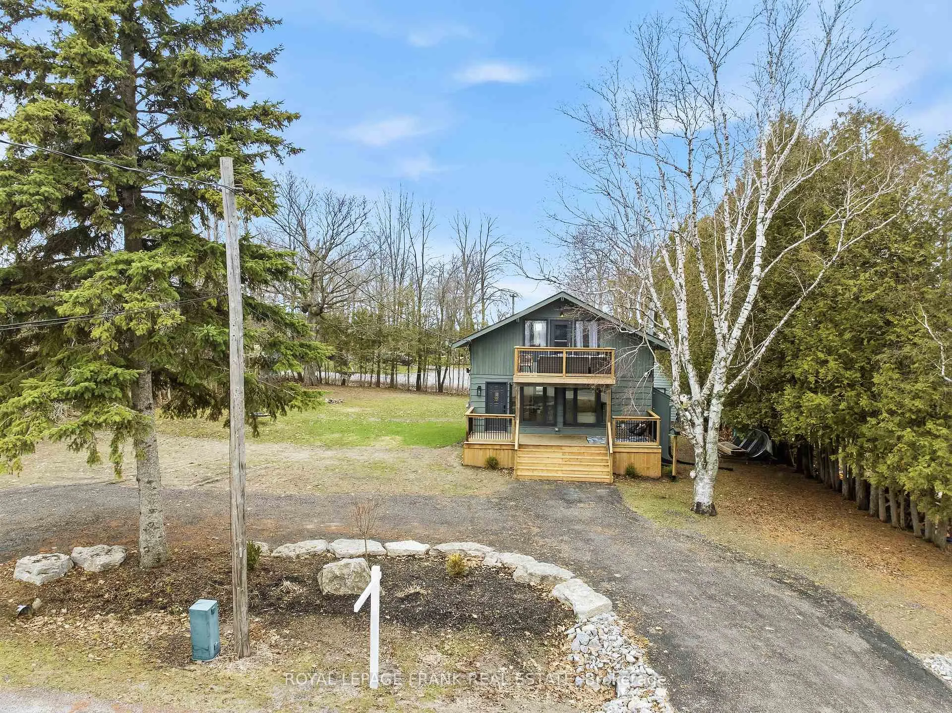 Photo 8 of 12 Shelley Drive, Kawartha Lakes, Mariposa — HOMEH