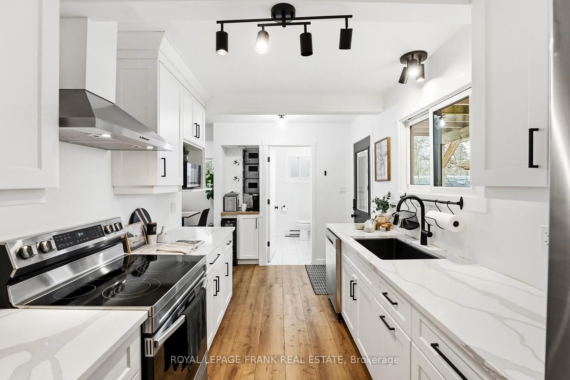 Photo 24 of 12 Shelley Drive, Kawartha Lakes, Mariposa — HOMEH