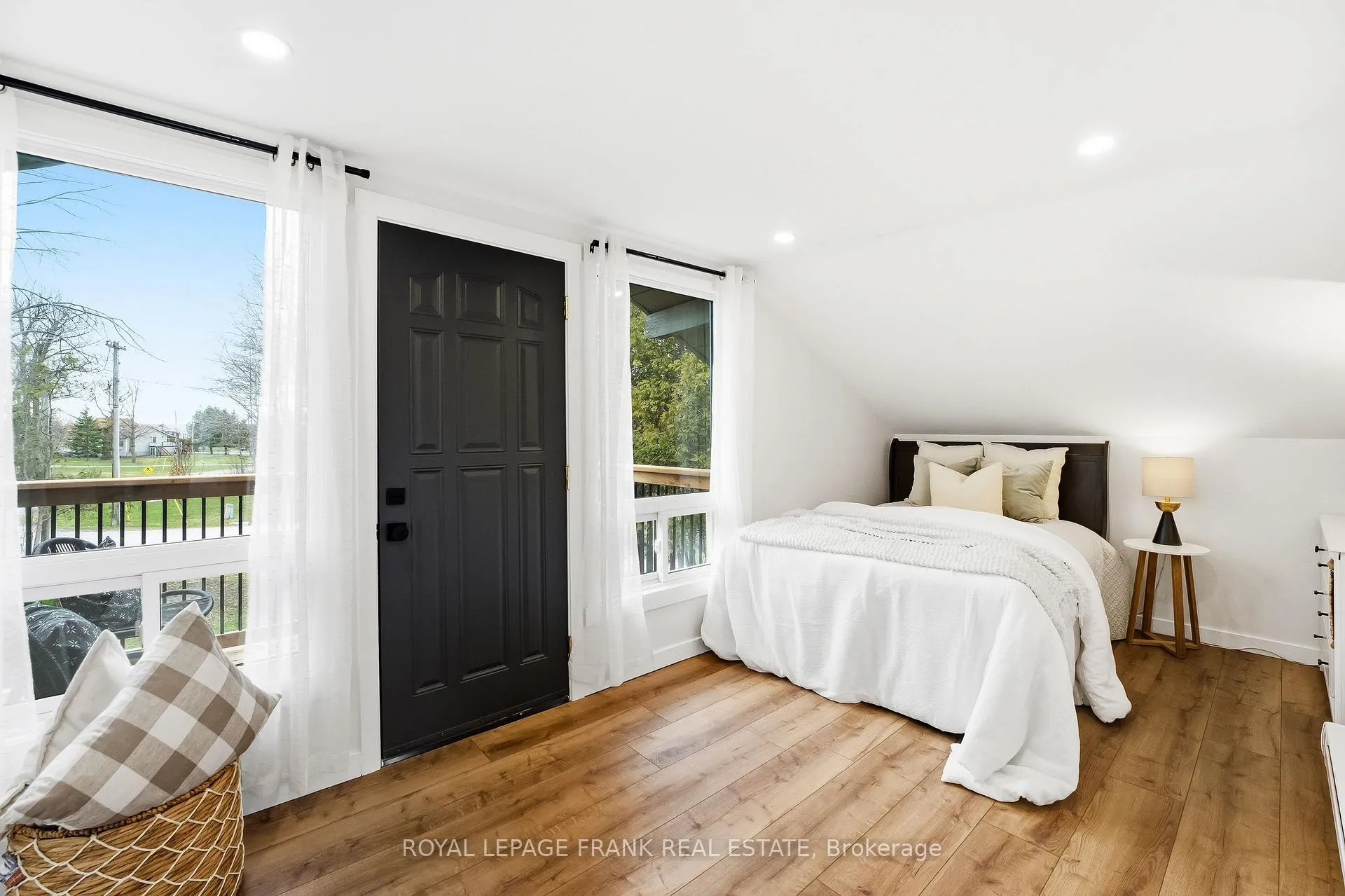 Photo 28 of 12 Shelley Drive, Kawartha Lakes, Mariposa — HOMEH