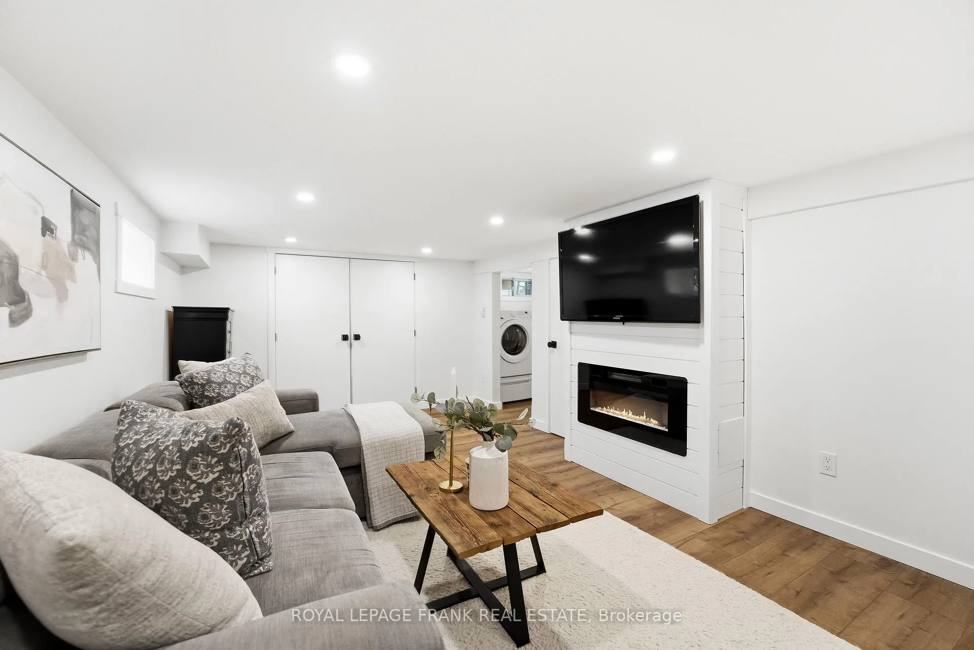 Photo 38 of 12 Shelley Drive, Kawartha Lakes, Mariposa — HOMEH