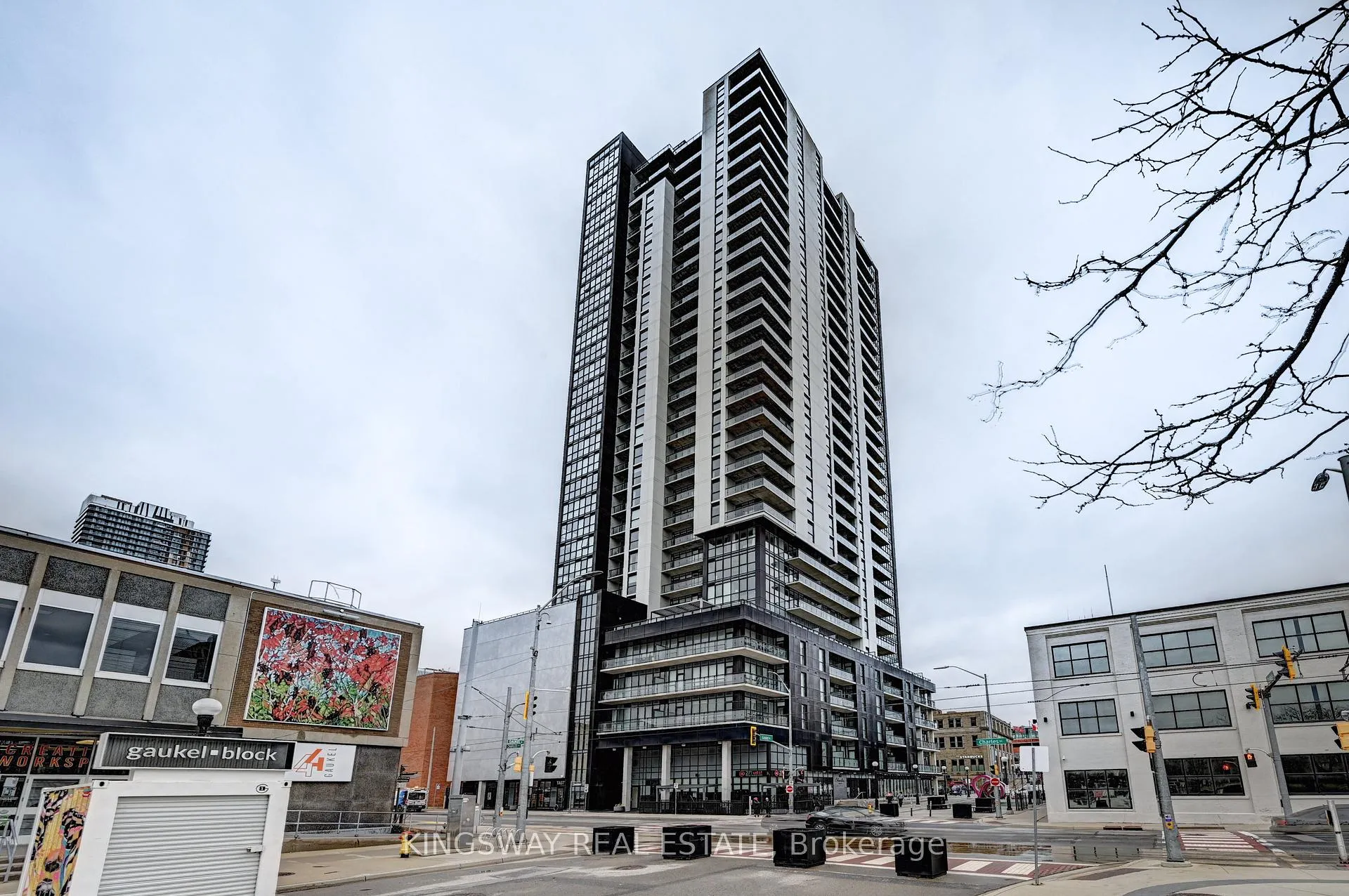 Front of Unit 801, 60 Charles Street W