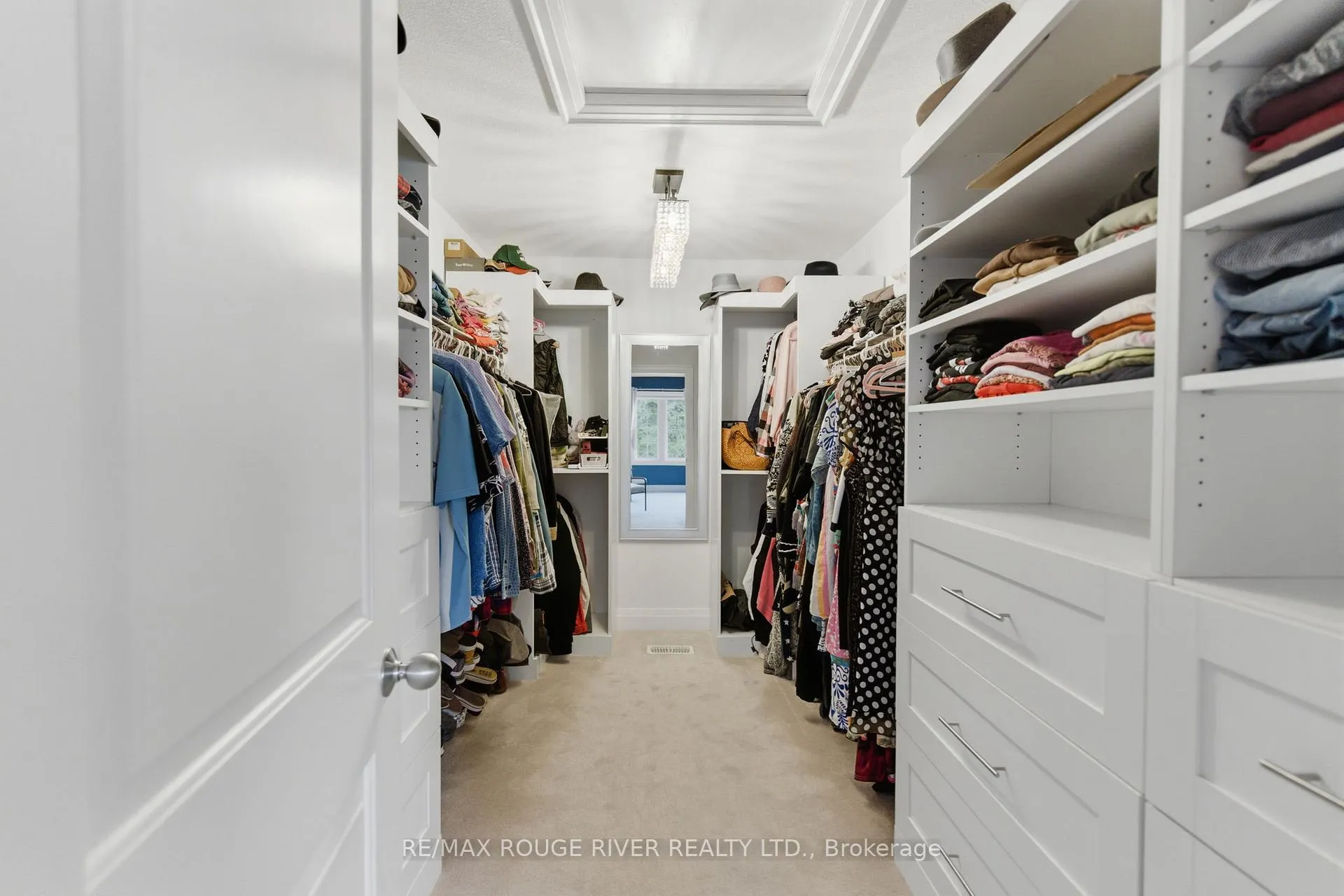 Photo 17 of 201 Varcoe Road, Clarington, Courtice — HOMEH