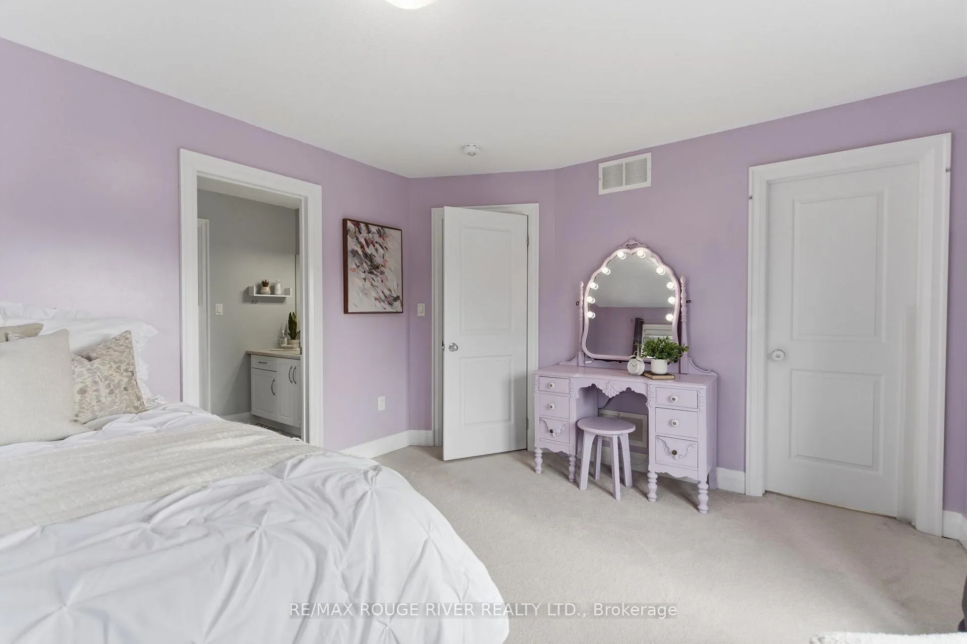 Photo 28 of 201 Varcoe Road, Clarington, Courtice — HOMEH