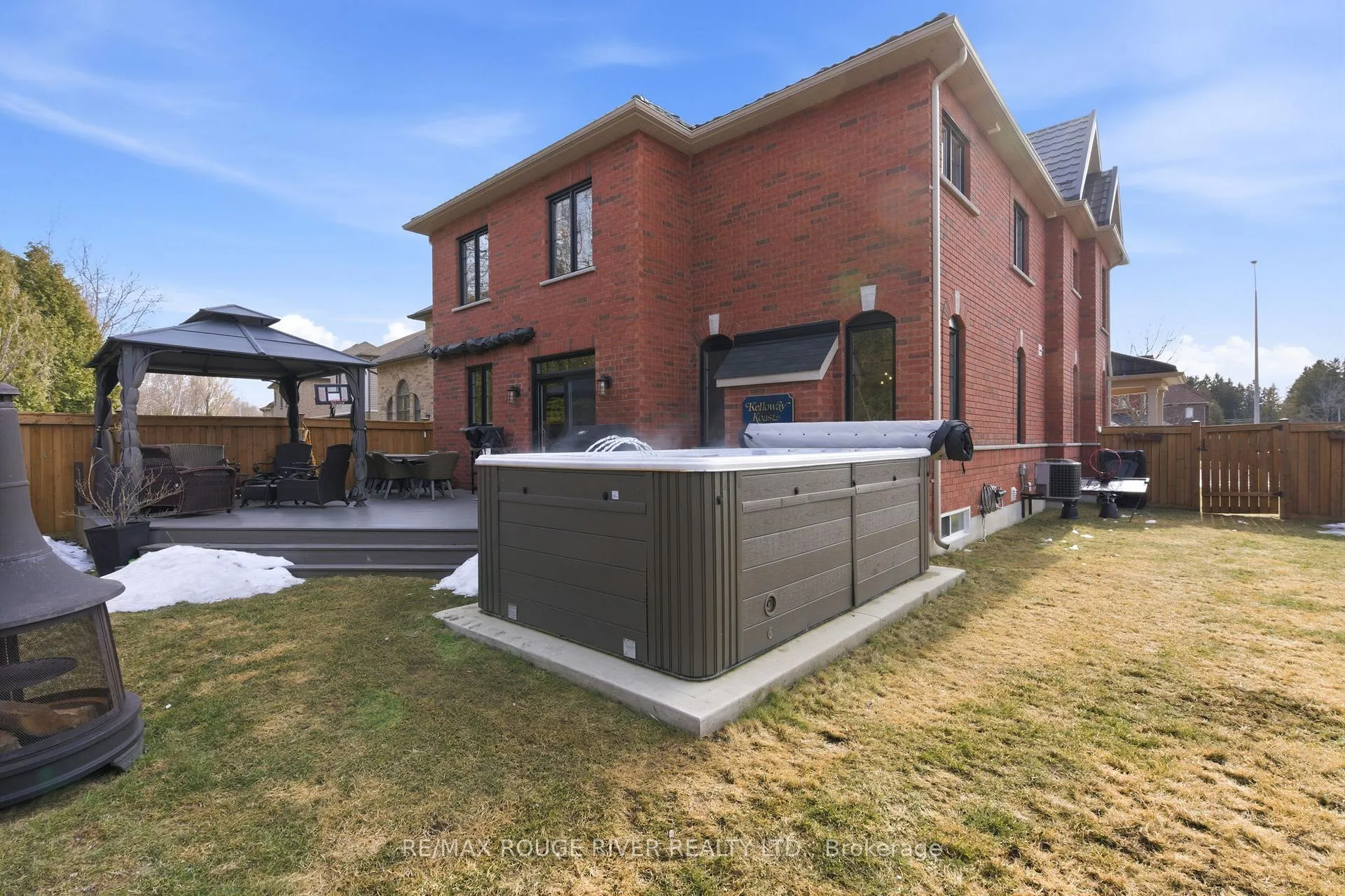 Photo 42 of 201 Varcoe Road, Clarington, Courtice — HOMEH