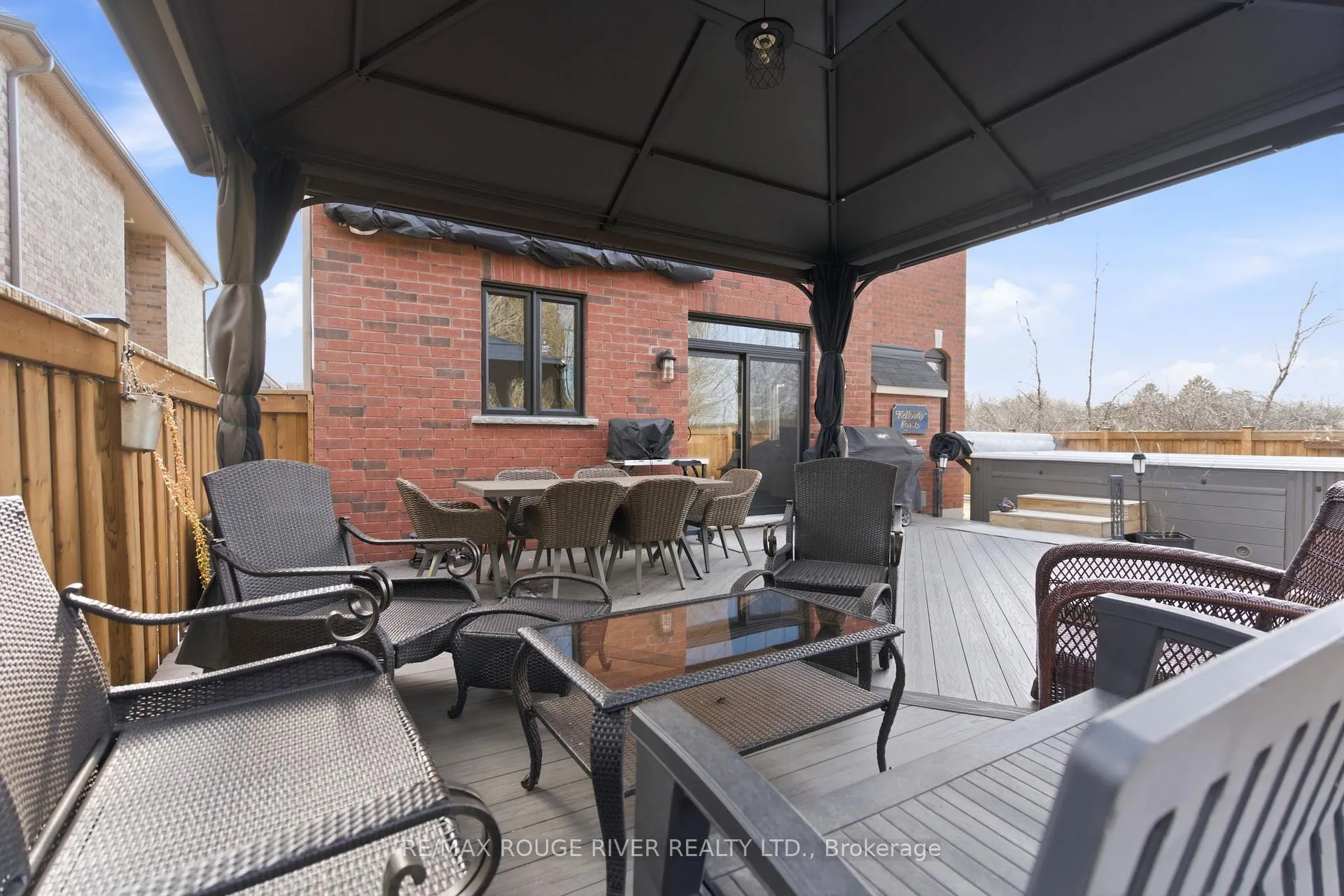 Photo 45 of 201 Varcoe Road, Clarington, Courtice — HOMEH
