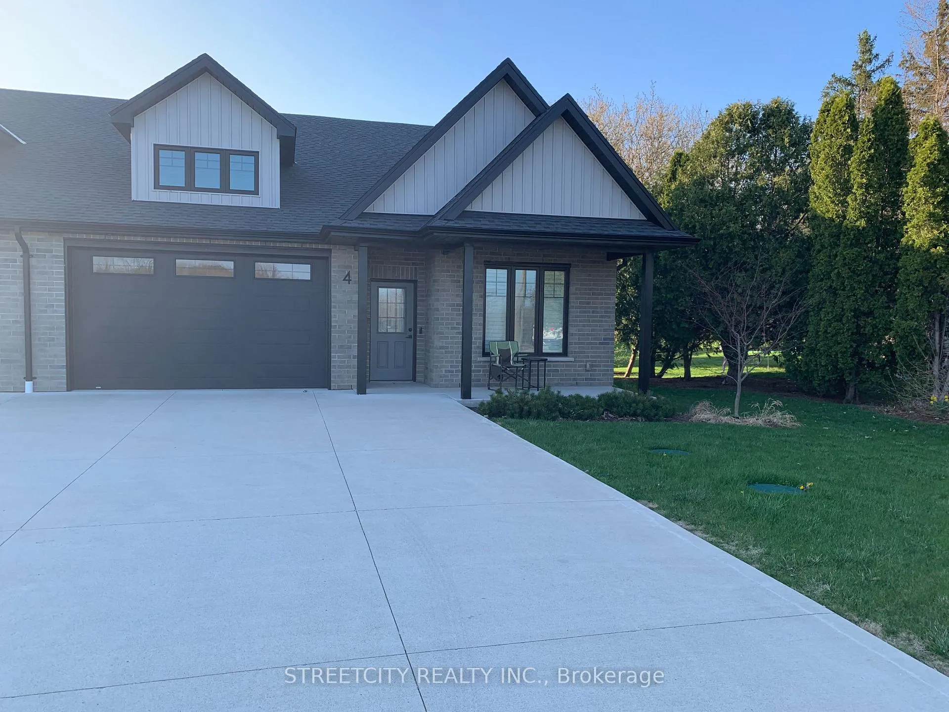 Photo 30 of Unit 4, 1868 l\Longwoods Road, Southwest Middlesex, Wardsville — HOMEH