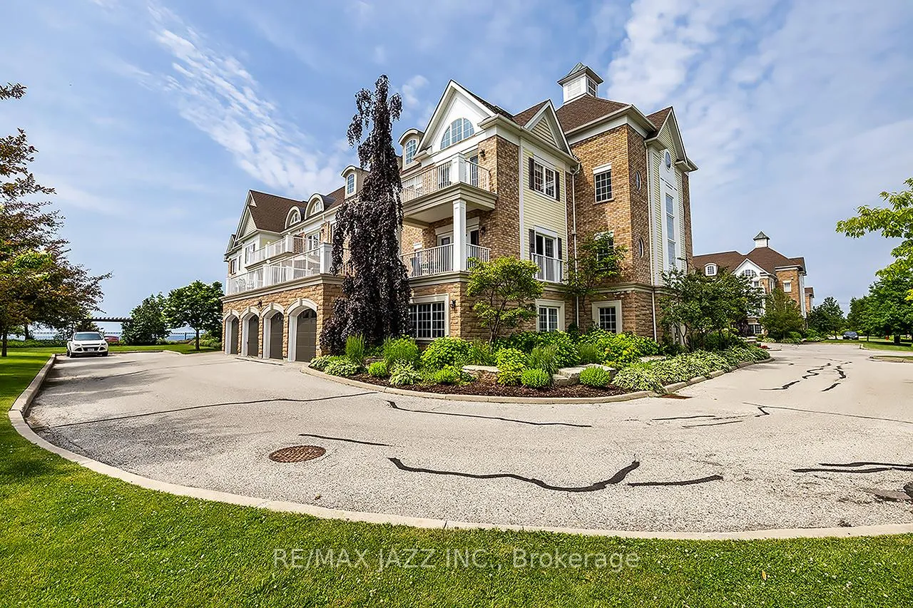Photo 5 of Unit 102, 375 Lakebreeze Drive, Clarington, Newcastle — HOMEH