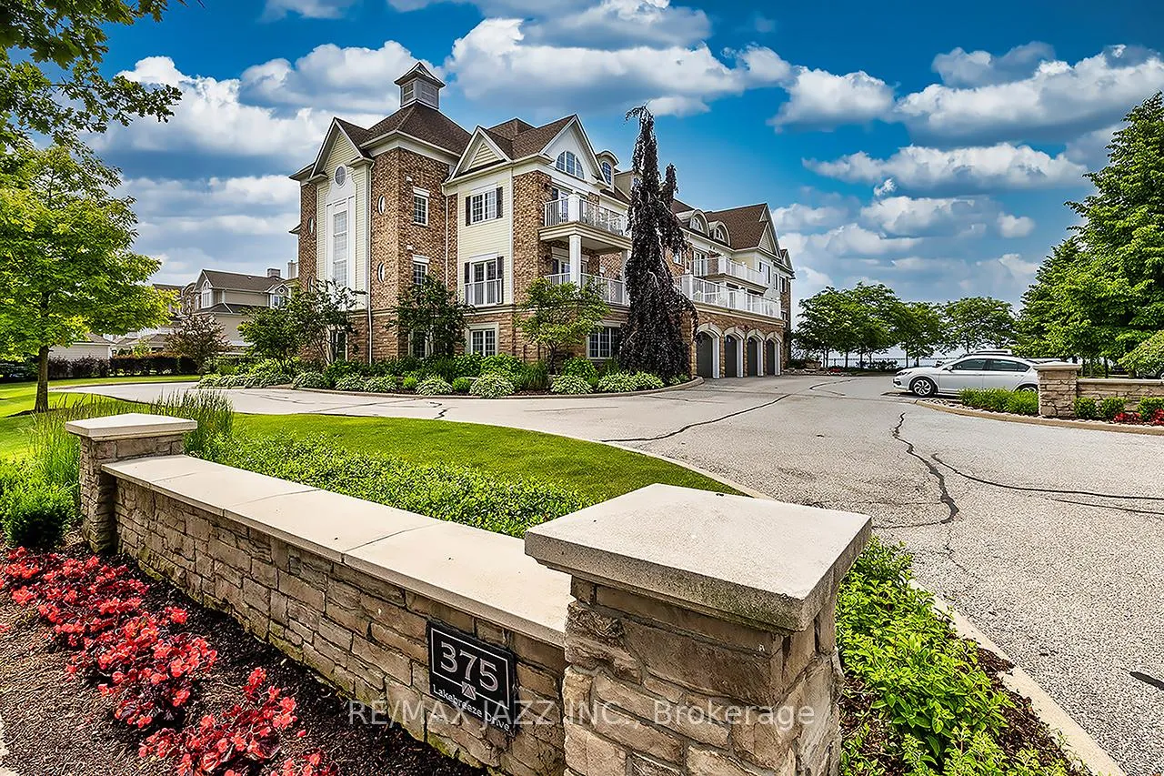 Photo 6 of Unit 102, 375 Lakebreeze Drive, Clarington, Newcastle — HOMEH