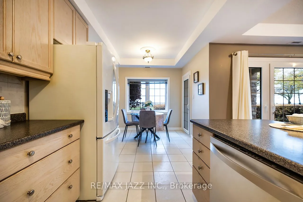 Photo 14 of Unit 102, 375 Lakebreeze Drive, Clarington, Newcastle — HOMEH