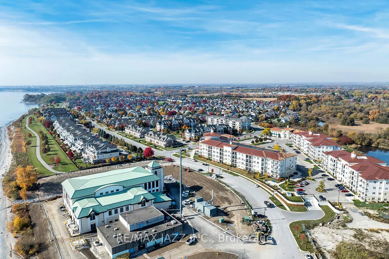 Photo 33 of Unit 102, 375 Lakebreeze Drive, Clarington, Newcastle — HOMEH