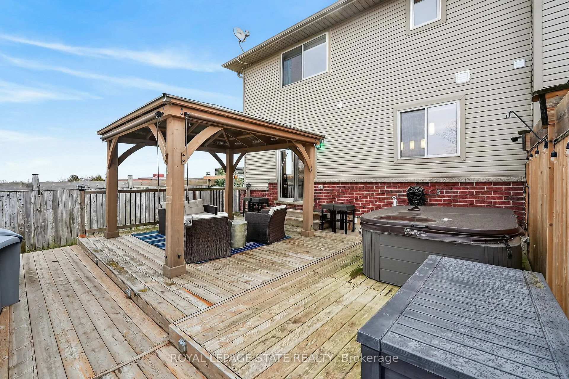 Photo 37 of 4100 Cassandra Drive, Lincoln, Beamsville — HOMEH